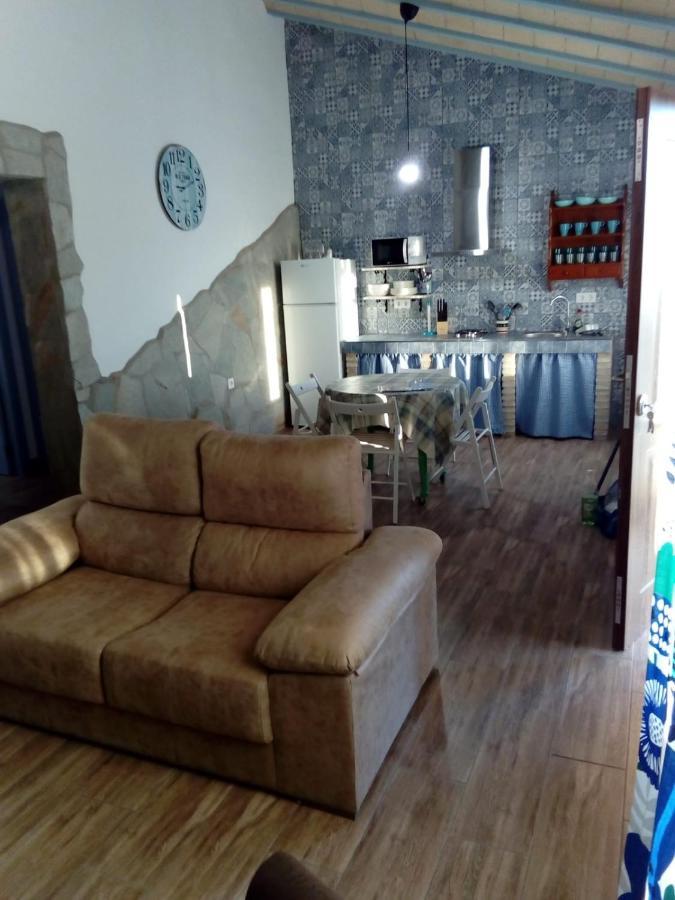 קוניל דה לה פרונטרה Chalet Mirlo מראה חיצוני תמונה